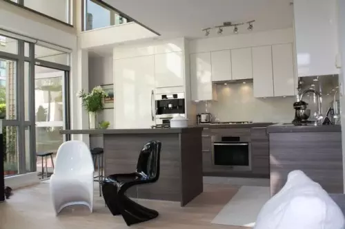 Caesar Stone Kitchen