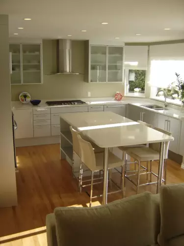 Caesar Stone Kitchen Table