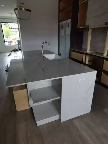 Quartzite Kitchen